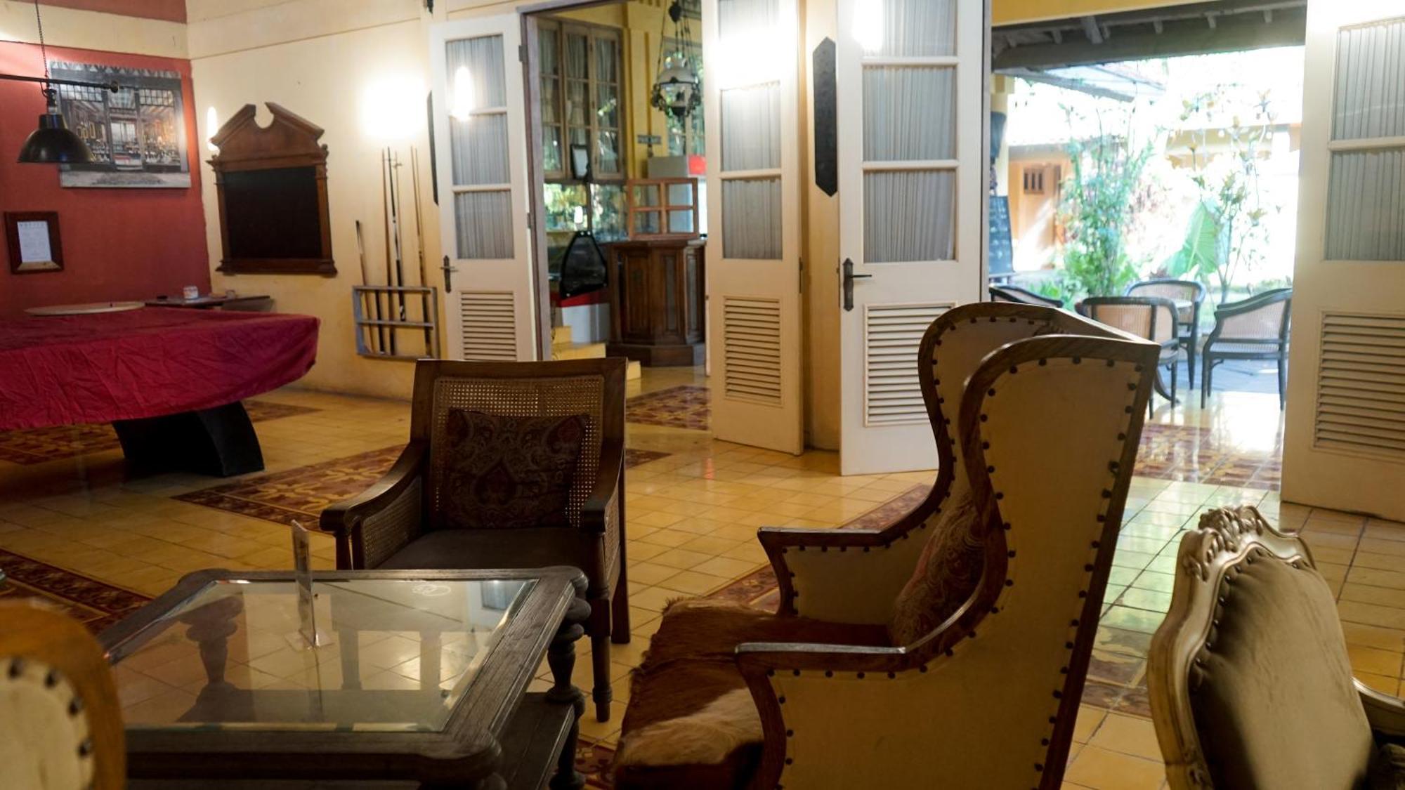 Kayu Arum Resort Salatiga Exterior foto