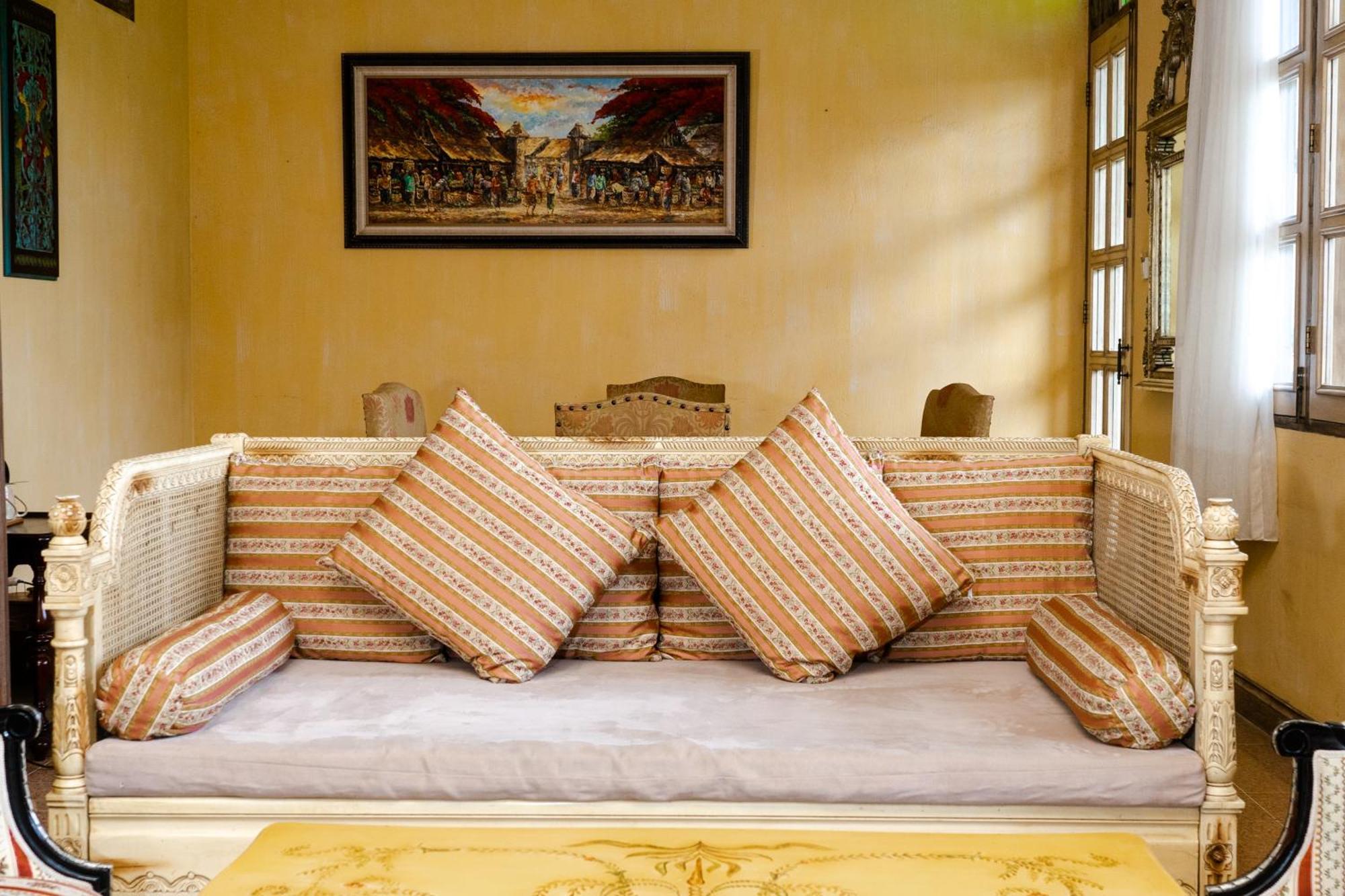 Kayu Arum Resort Salatiga Exterior foto